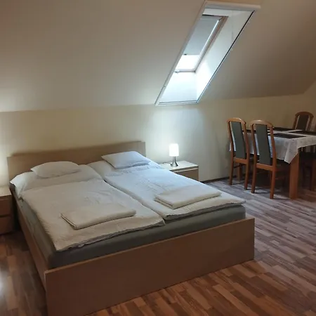 Tip-top Lak Vendeghaz Guest house Szilvasvarad