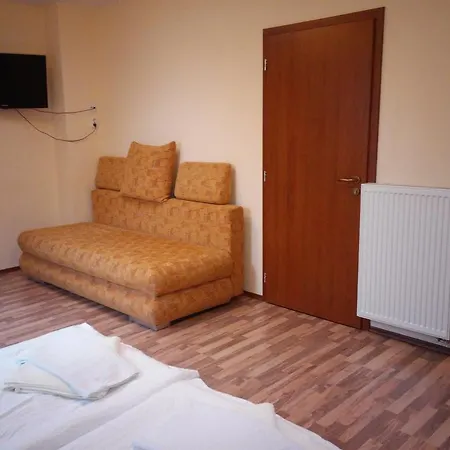 Guest house Tip-top Lak Vendeghaz *
