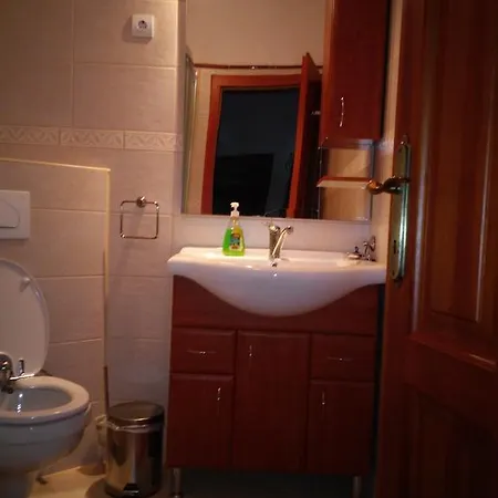 Guest house Tip-top Lak Vendeghaz *